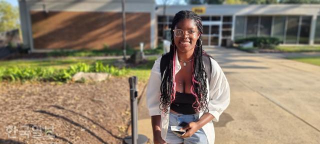 7일 미국 조지아주 애틀랜타 교외 도시 매리에타의 케네소주립대 캠퍼스에서 만난 10대 흑인 여대생 에마뉘엘 자토. 매리에타=권경성 특파원