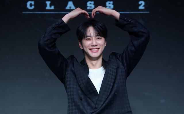 배우 이준영이 로맨스코미디 '후아유'로 흥행사를 이어간다. 뉴시스